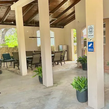 Punta Novak 1 * زادار